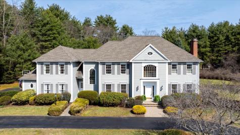 7 Whitman Pond Road Simsbury CT 06070