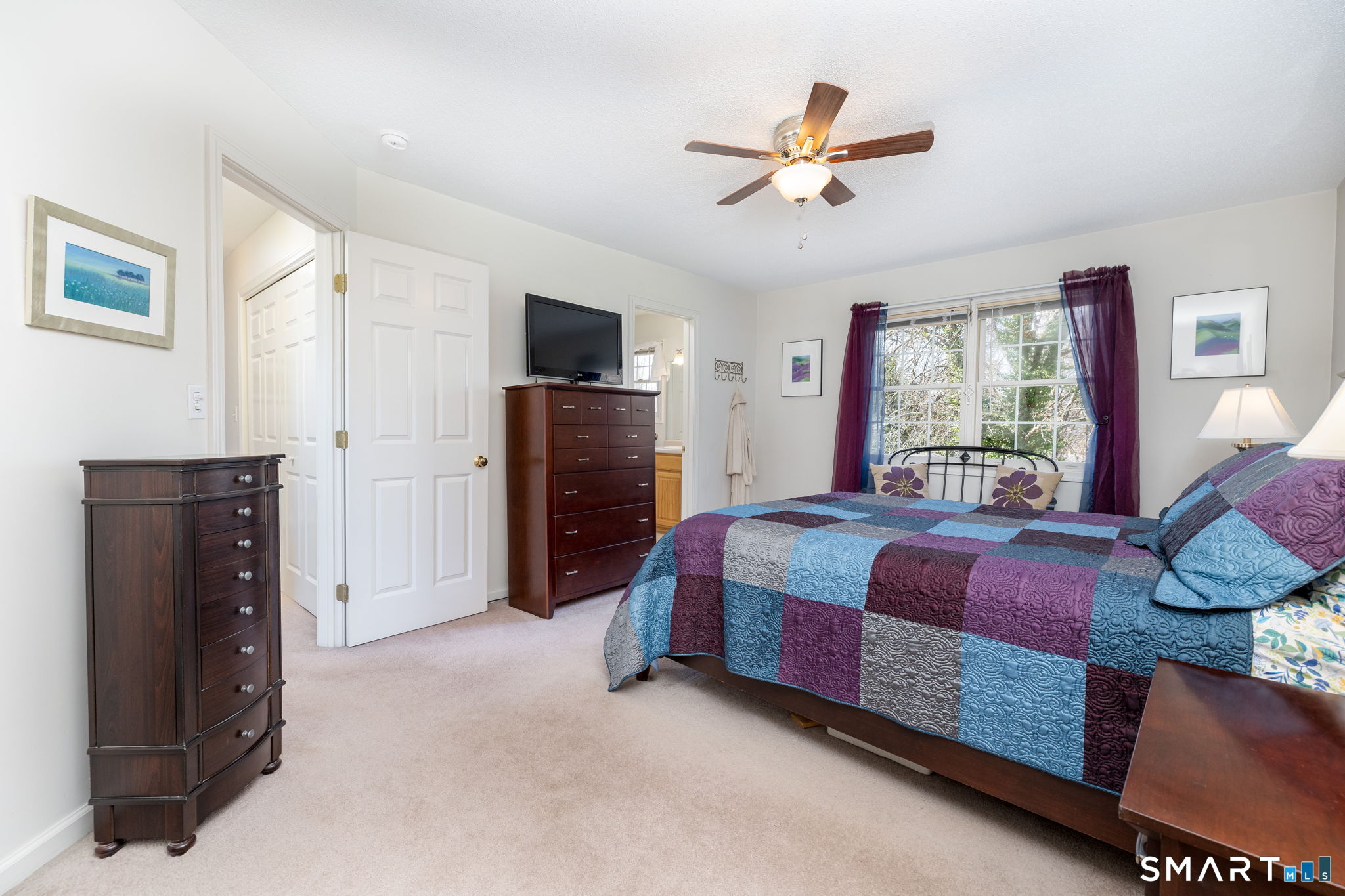 10 Eastfield Farms Drive East Granby CT 06026