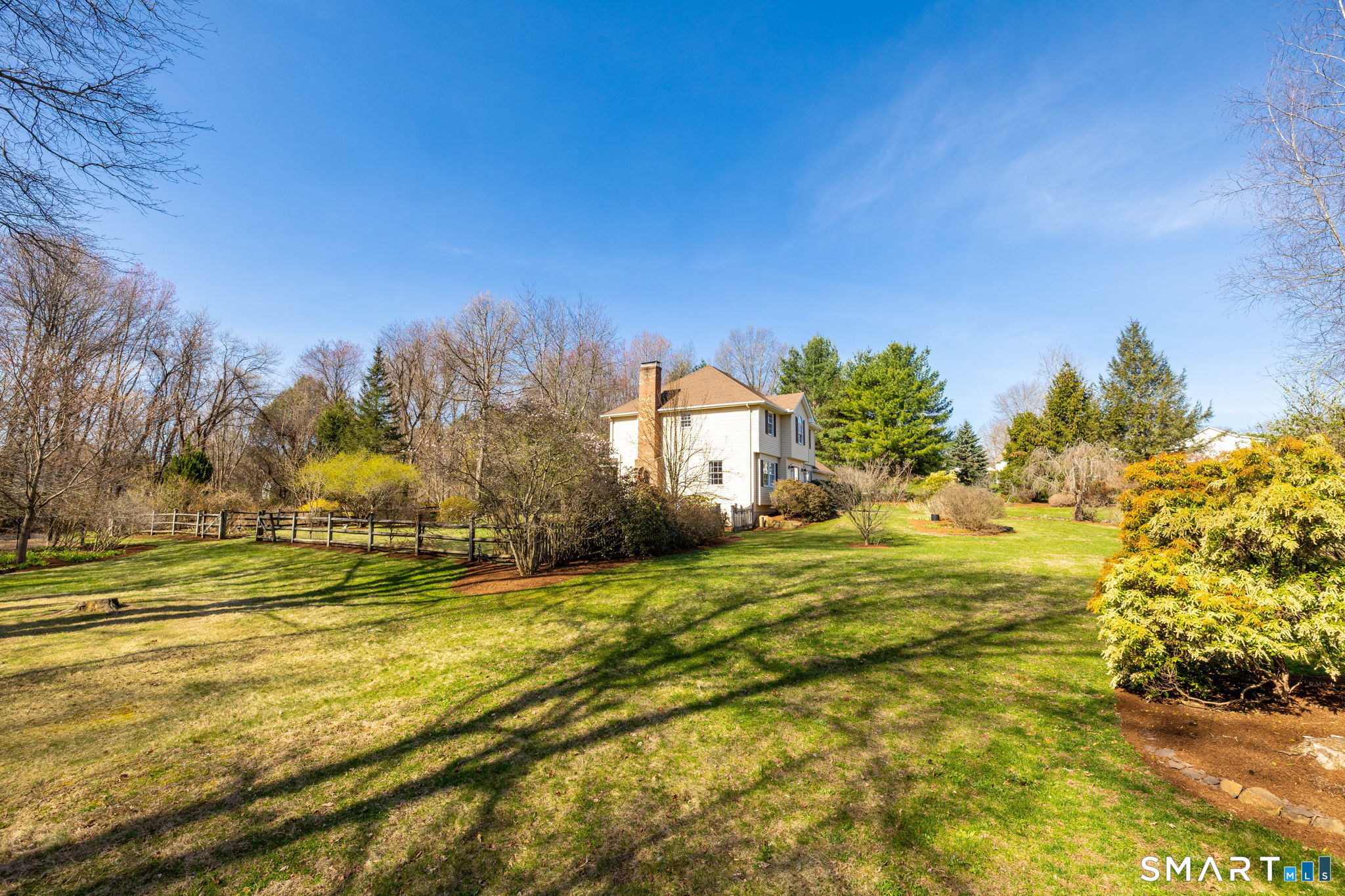 10 Eastfield Farms Drive East Granby CT 06026