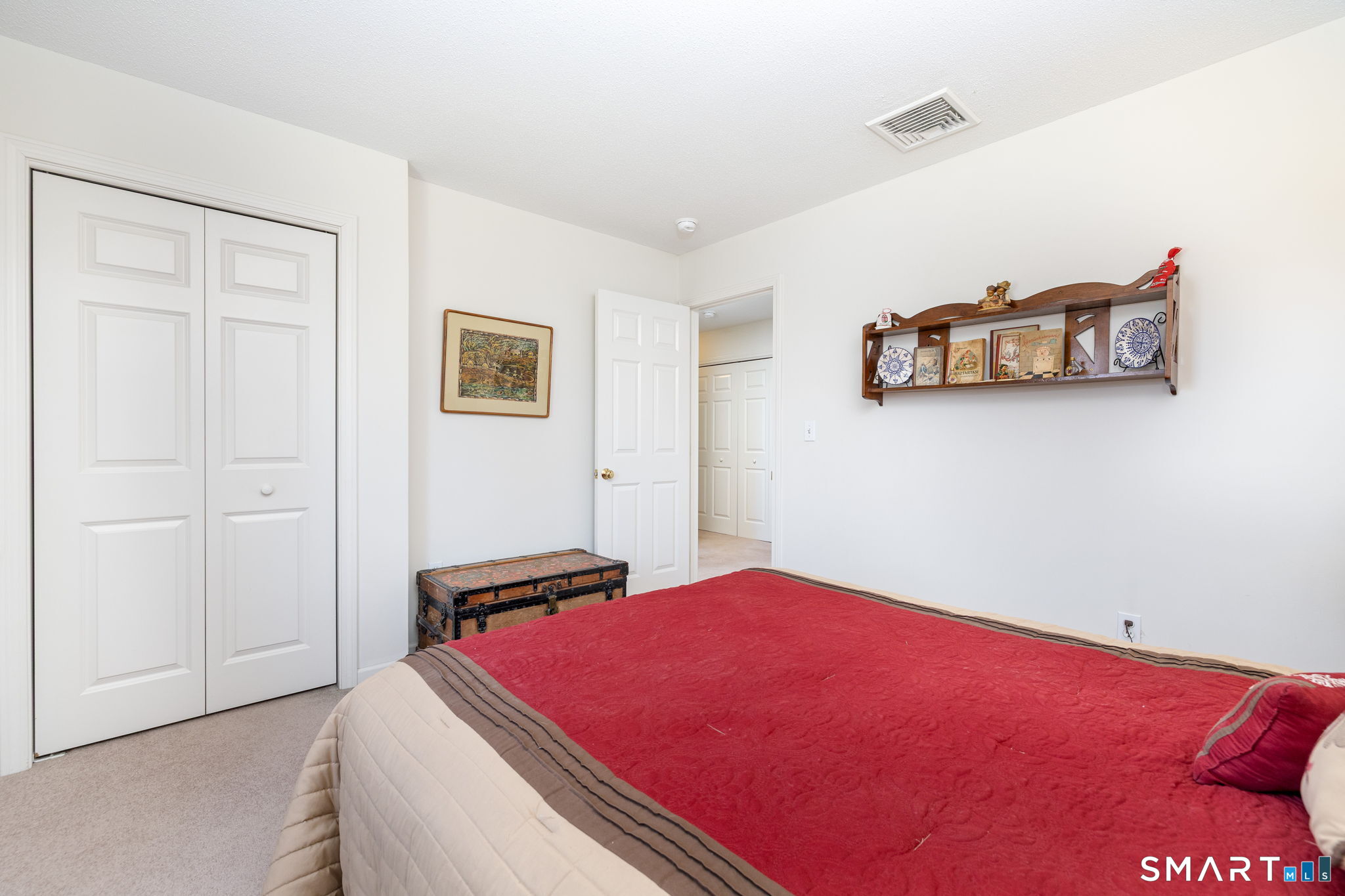 10 Eastfield Farms Drive East Granby CT 06026