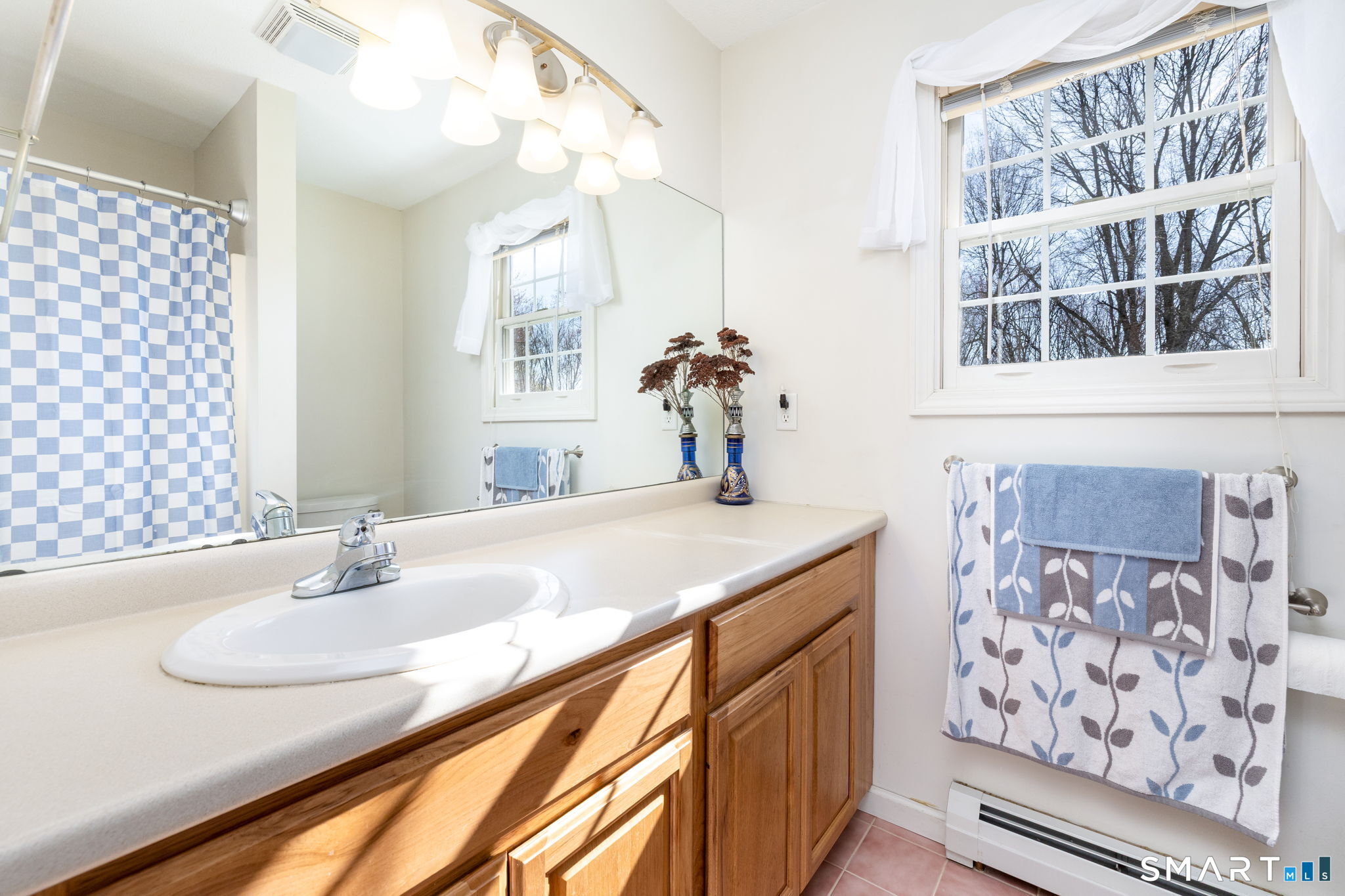 10 Eastfield Farms Drive East Granby CT 06026