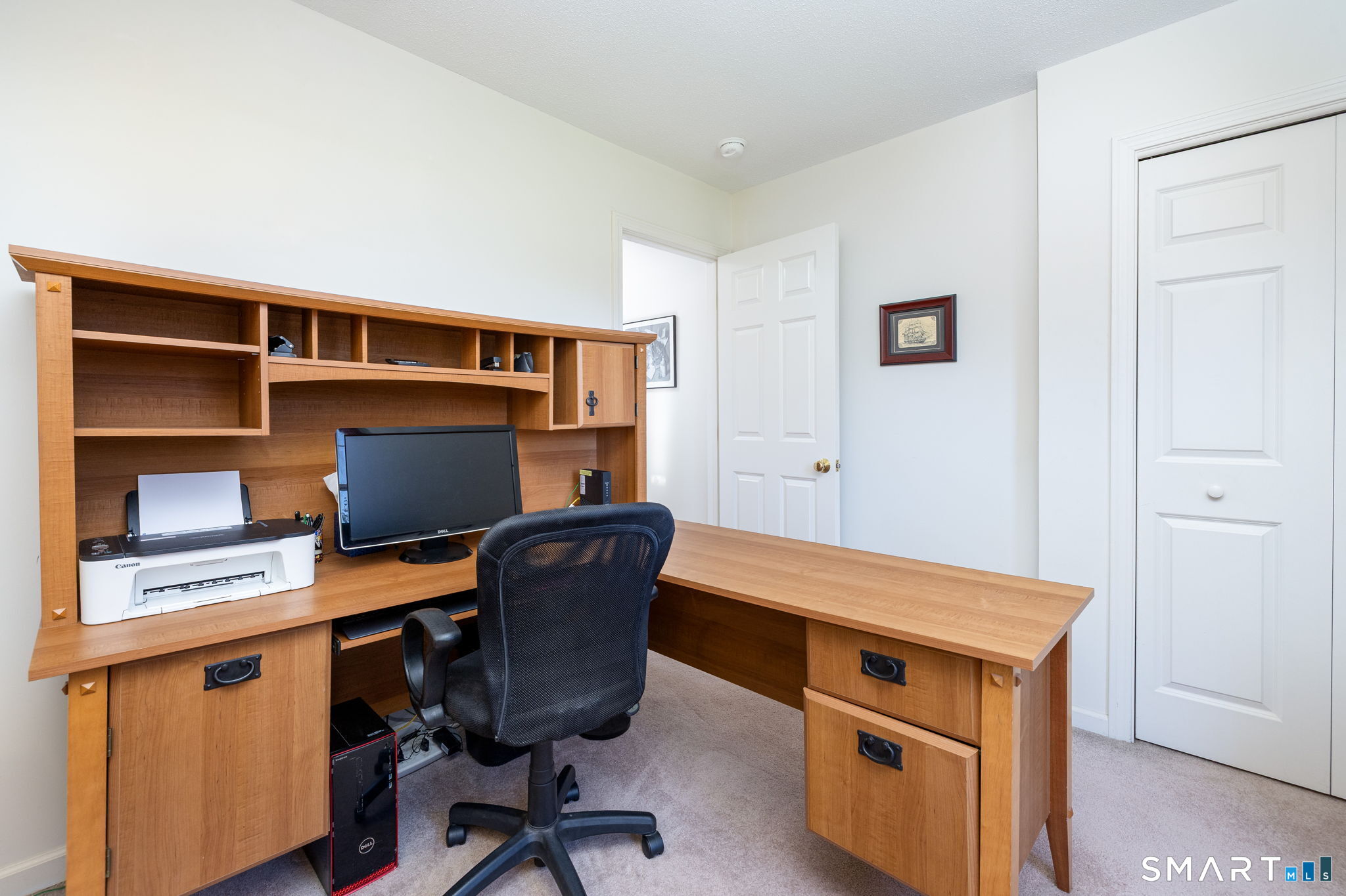 10 Eastfield Farms Drive East Granby CT 06026