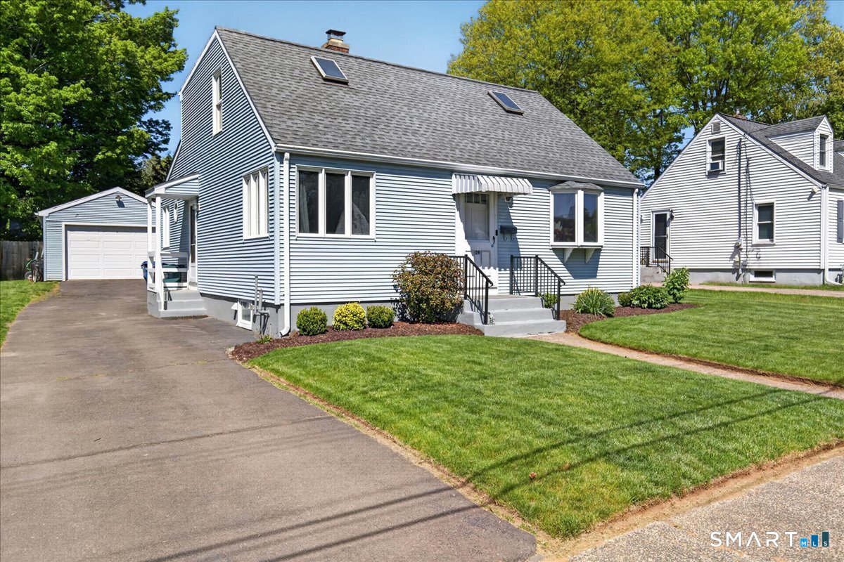 39 Westview Street Hamden CT 06514
