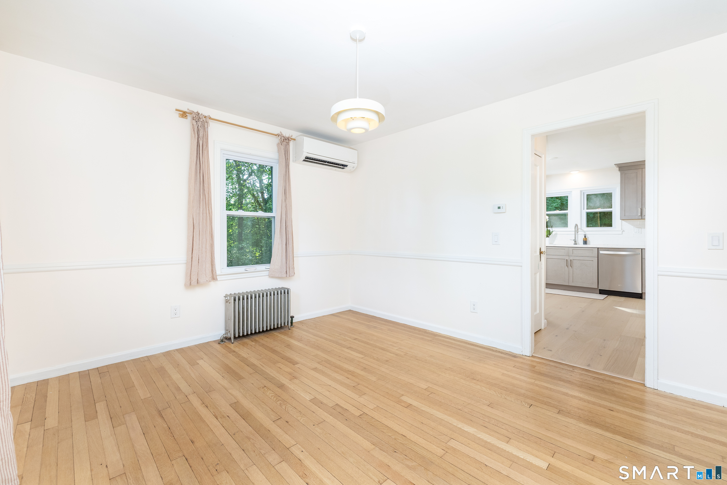 88 Grannis Street East Haven CT 06512