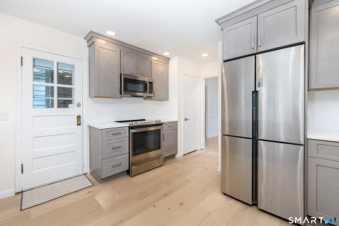 88 Grannis Street East Haven CT 06512