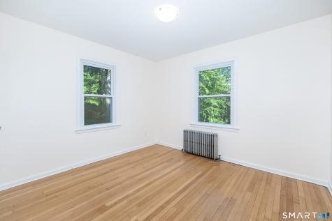 88 Grannis Street East Haven CT 06512