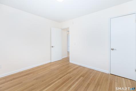 88 Grannis Street East Haven CT 06512