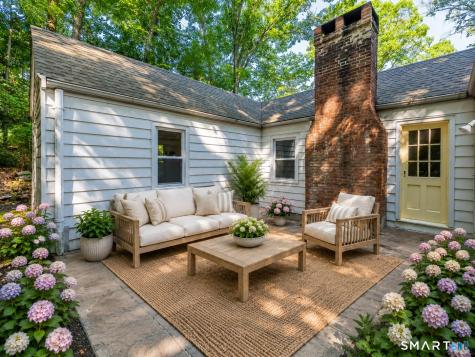 88 Grannis Street East Haven CT 06512