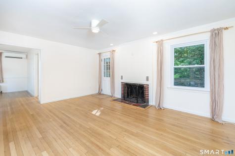 88 Grannis Street East Haven CT 06512
