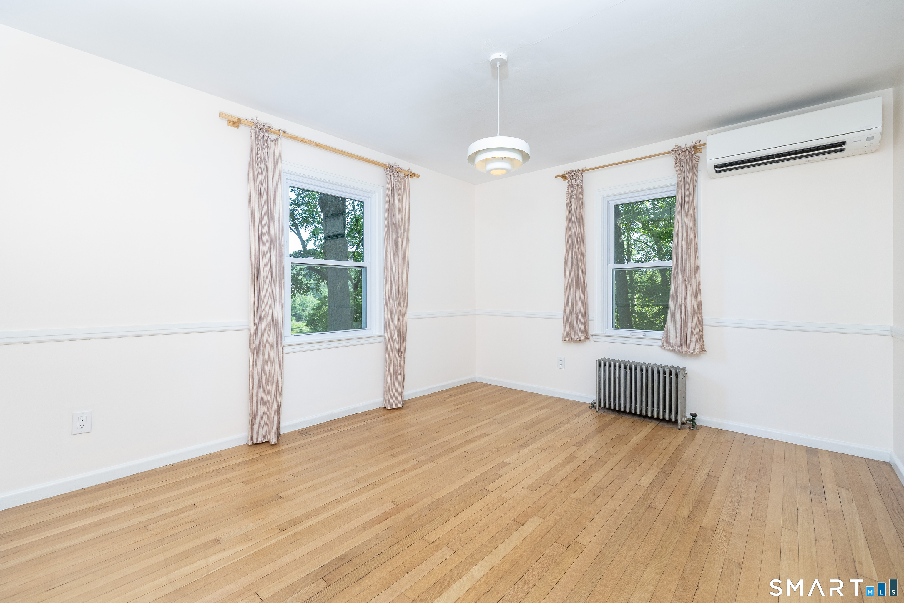 88 Grannis Street East Haven CT 06512