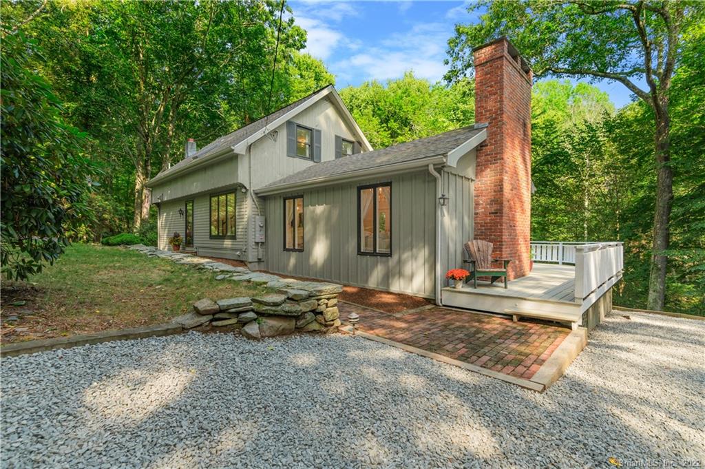 23 Hudson Lane Essex CT 06426
