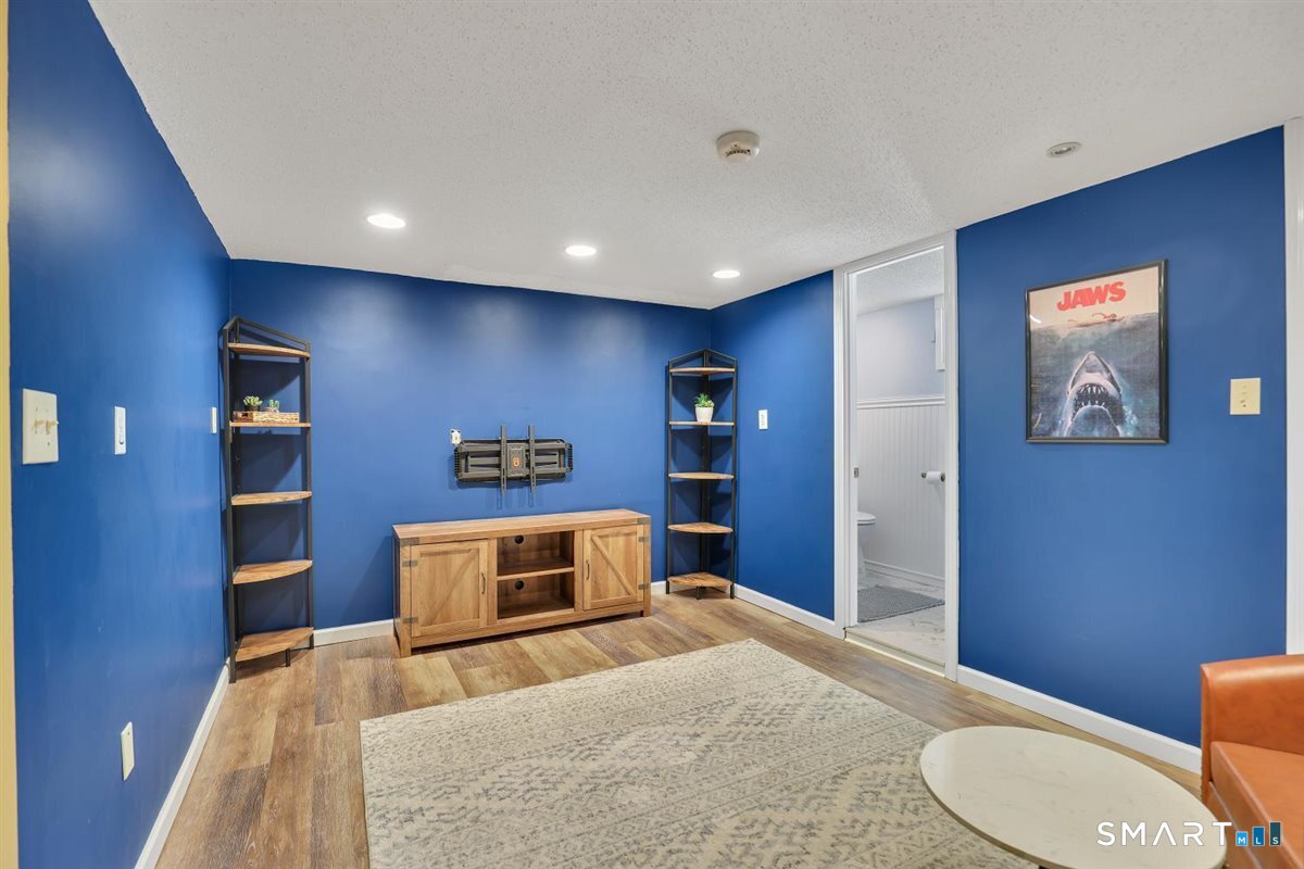 18 Milburn Drive Bloomfield CT 06002