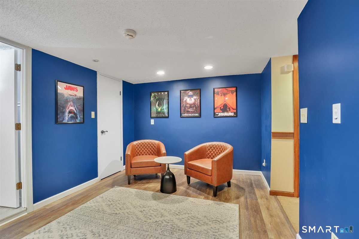18 Milburn Drive Bloomfield CT 06002