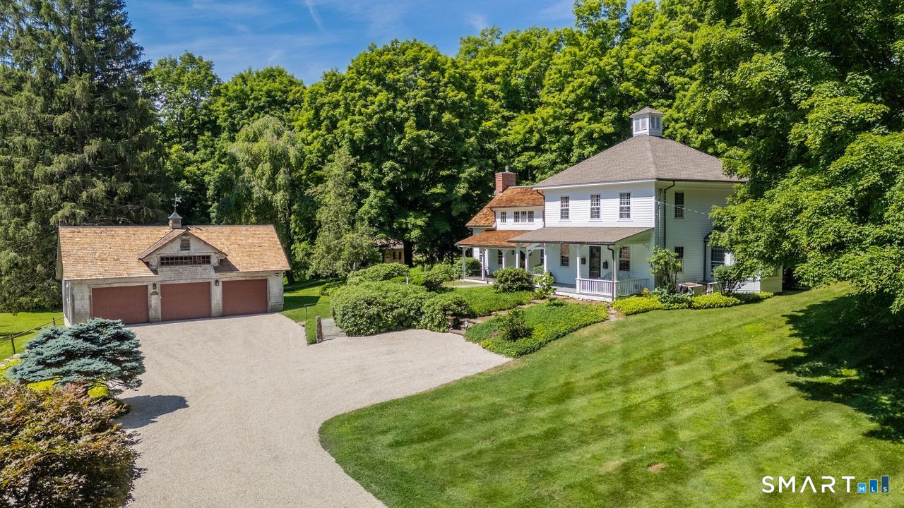 40 Ruffin Road Woodbury CT 06798