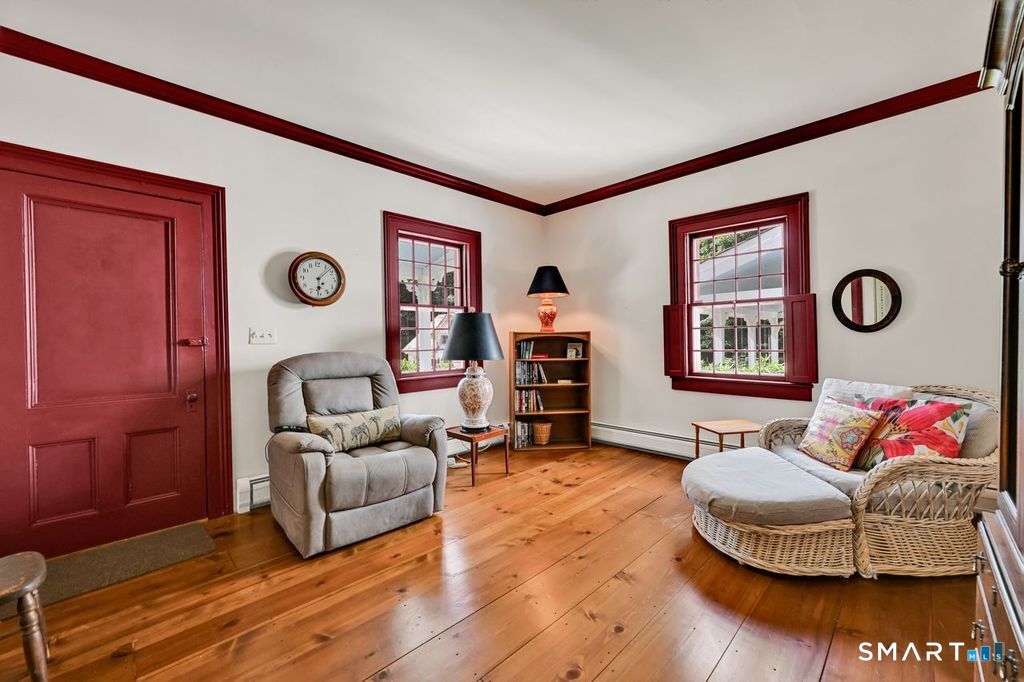 40 Ruffin Road Woodbury CT 06798