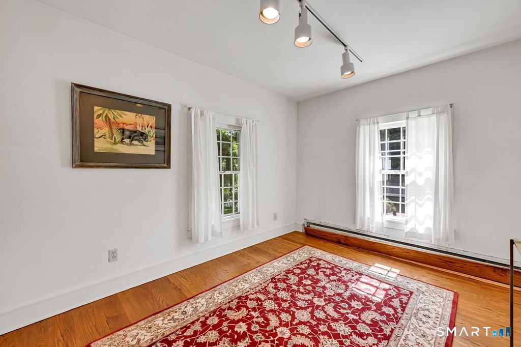 40 Ruffin Road Woodbury CT 06798