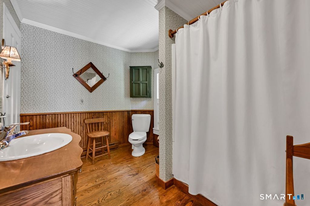 40 Ruffin Road Woodbury CT 06798