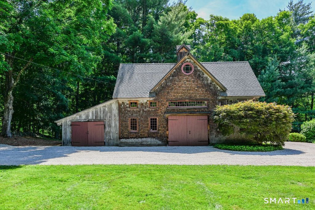 40 Ruffin Road Woodbury CT 06798
