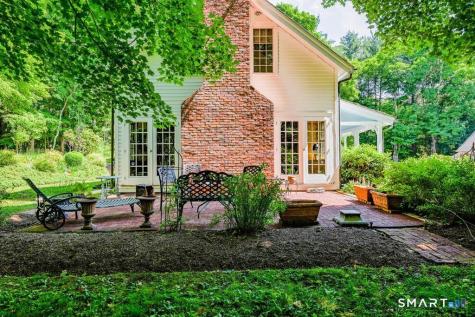 40 Ruffin Road Woodbury CT 06798