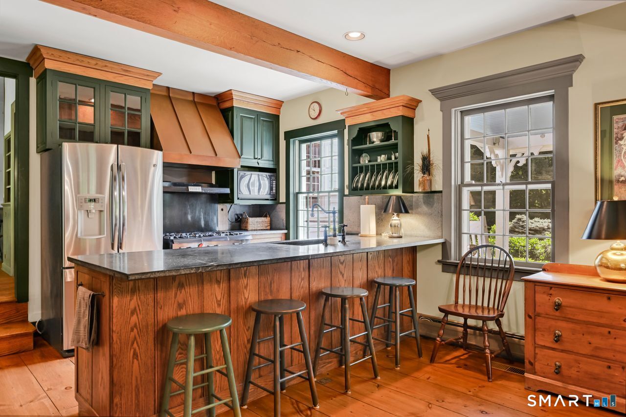 40 Ruffin Road Woodbury CT 06798