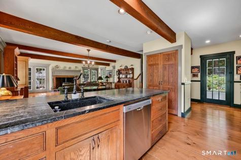 40 Ruffin Road Woodbury CT 06798
