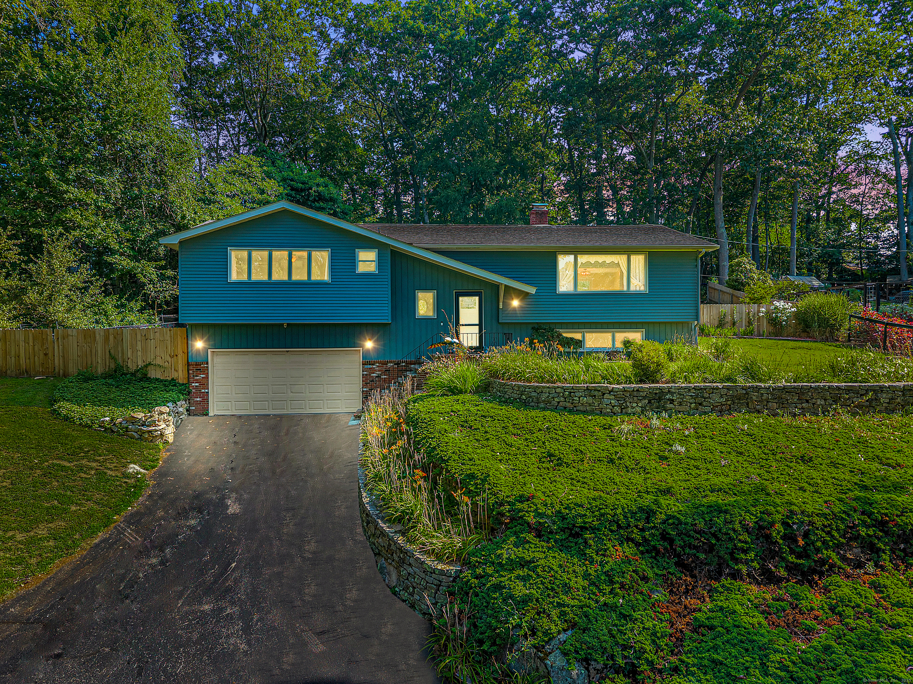 44 Overlook Road Ledyard CT 06335