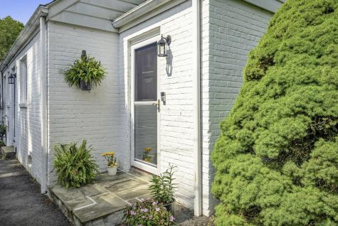 33 Halsey Drive Greenwich CT 06870