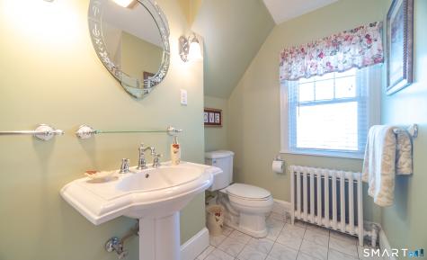 101 Robbins Drive Wethersfield CT 06109