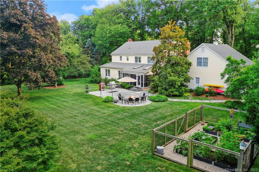 440 Redding Road Fairfield CT 06824