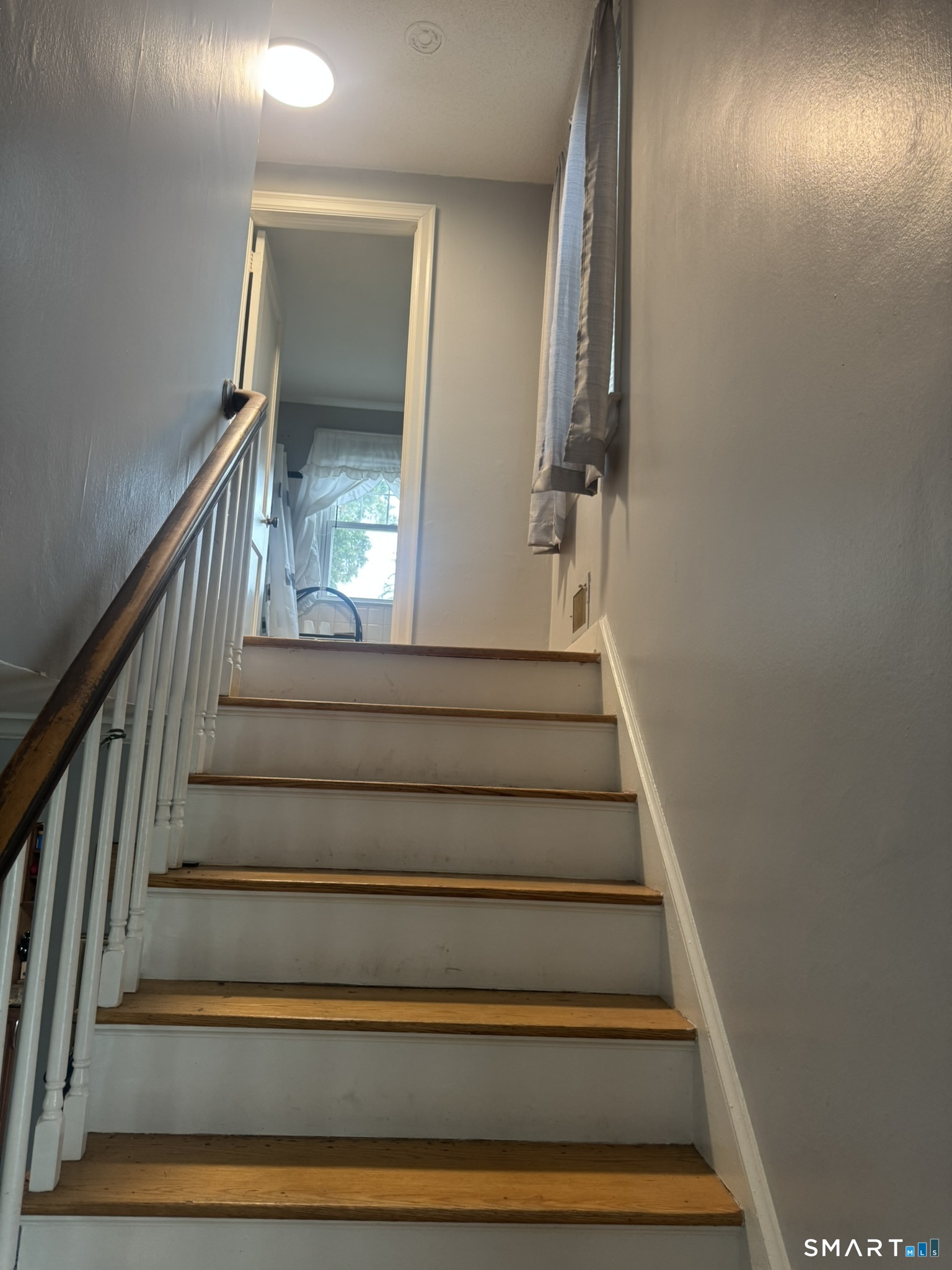 72 Sidney Avenue West Hartford CT 06110