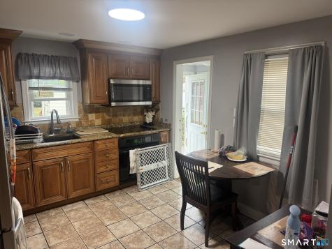 72 Sidney Avenue West Hartford CT 06110