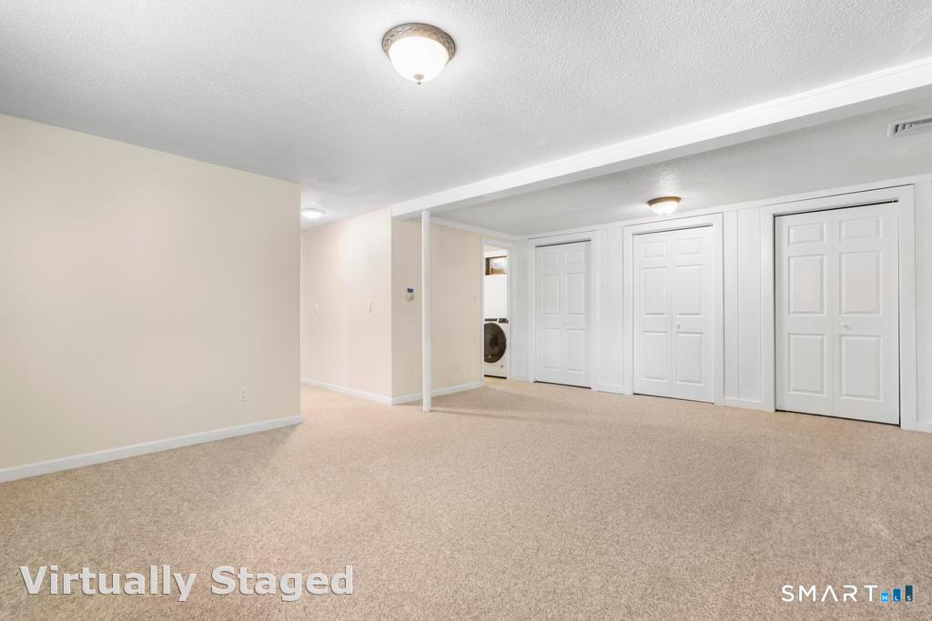 6 Snowapple Lane Milford CT 06460