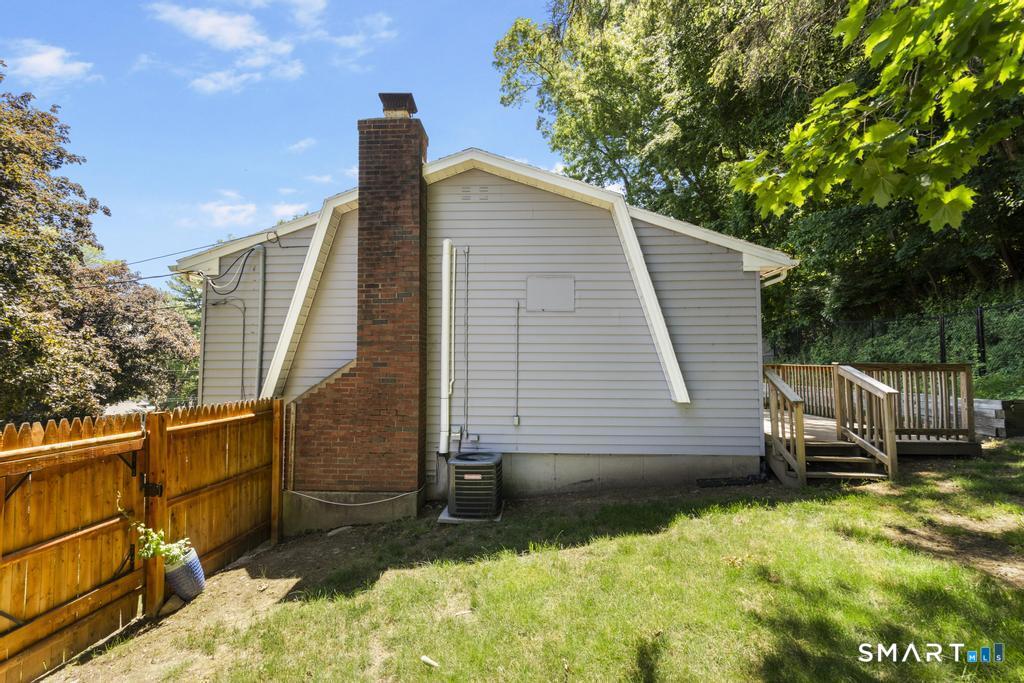 6 Snowapple Lane Milford CT 06460