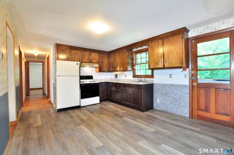 621 Kennedy Road Windsor CT 06095