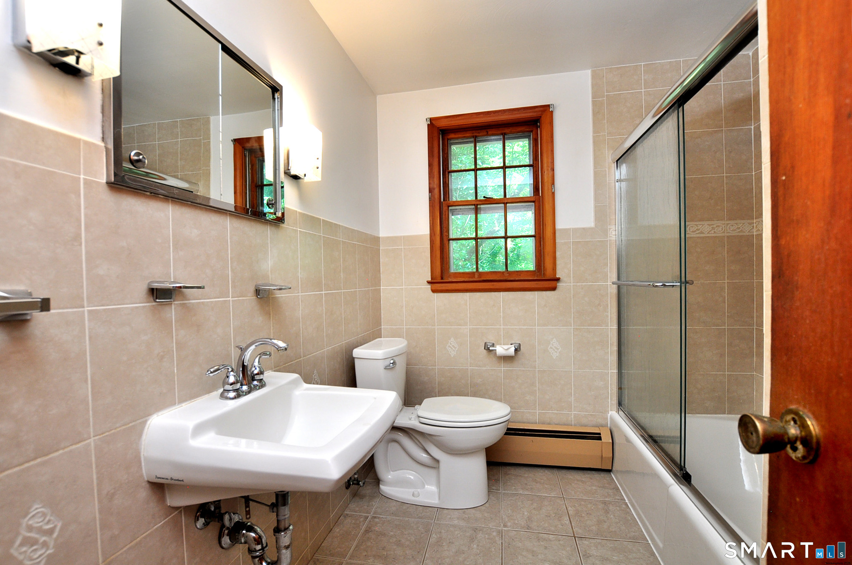 621 Kennedy Road Windsor CT 06095