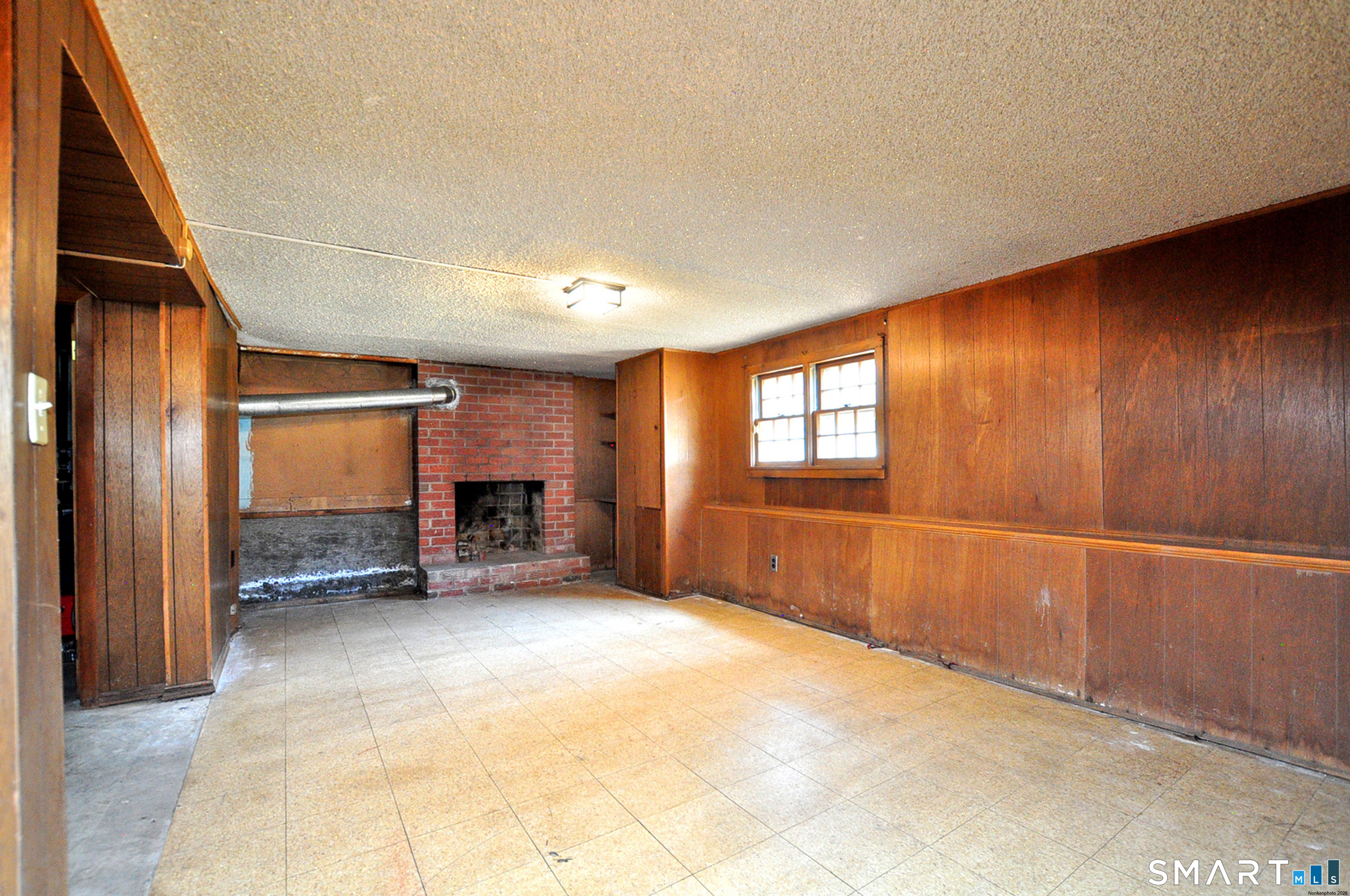 621 Kennedy Road Windsor CT 06095