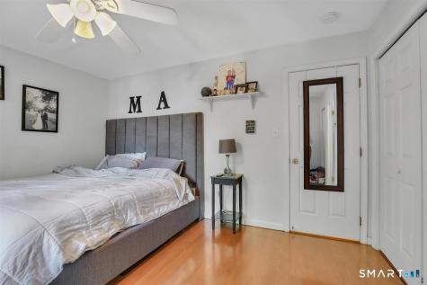 17 Beacon Street Manchester CT 06042