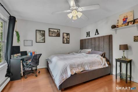17 Beacon Street Manchester CT 06042