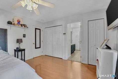 17 Beacon Street Manchester CT 06042