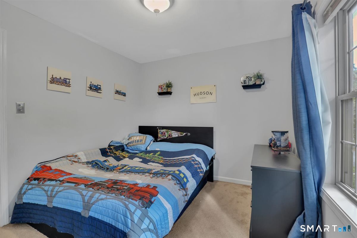 17 Beacon Street Manchester CT 06042