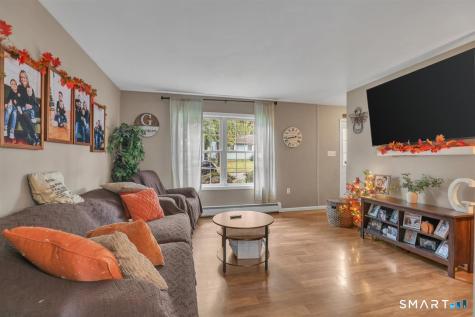 17 Beacon Street Manchester CT 06042