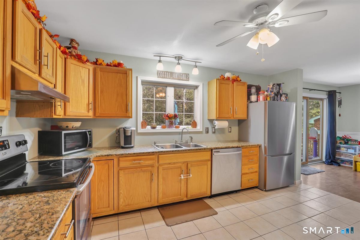 17 Beacon Street Manchester CT 06042