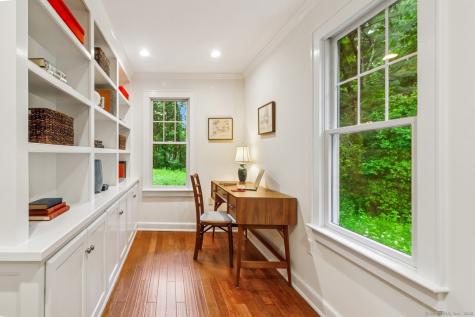 665 Lakeside Road Southbury CT 06488