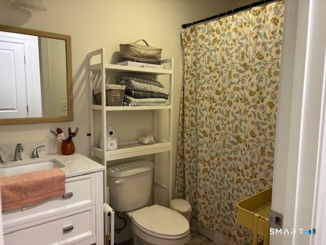 63 Yorktown Ridge Waterbury CT 06704