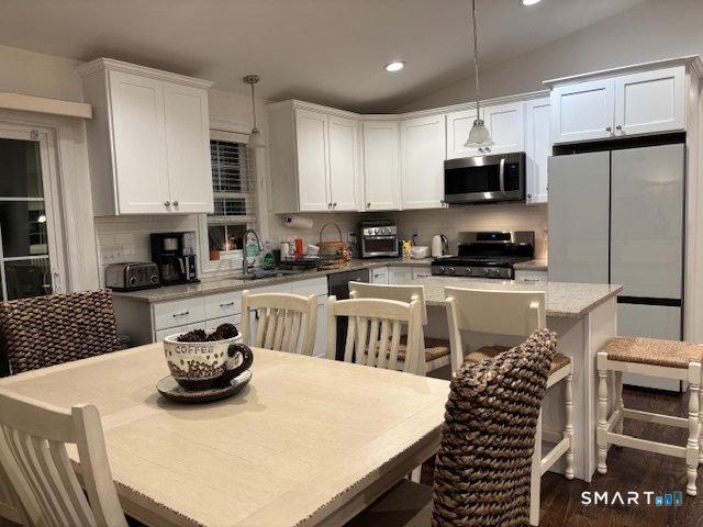 63 Yorktown Ridge Waterbury CT 06704