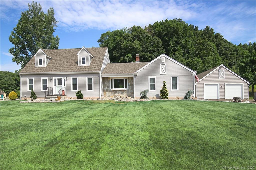 7 Riverside Drive Wallingford CT 06492
