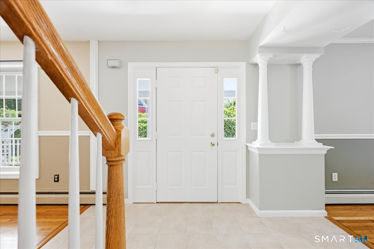 23 Swan Lane Groton CT 06355