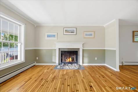 23 Swan Lane Groton CT 06355