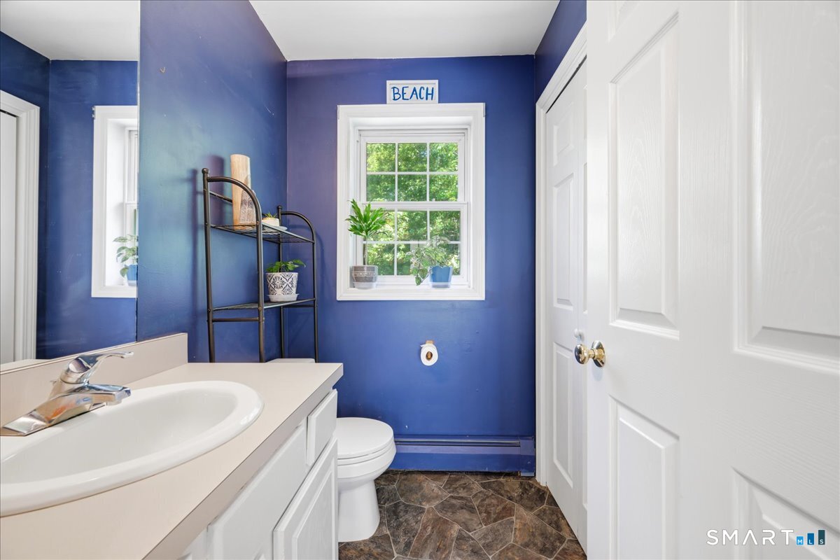 23 Swan Lane Groton CT 06355