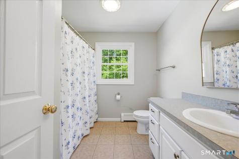 23 Swan Lane Groton CT 06355